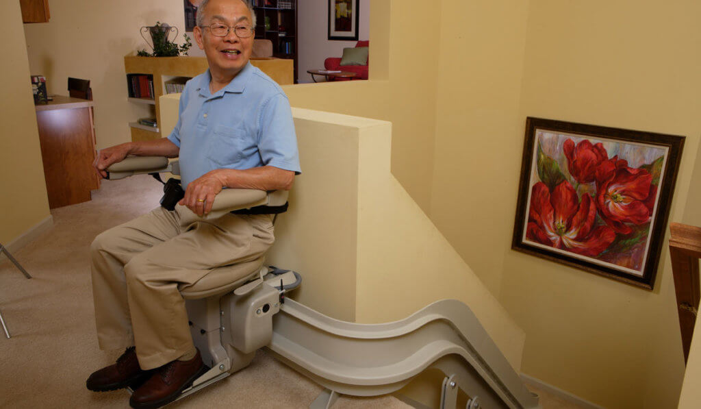 Ban in Elite Curved Rail stairlift