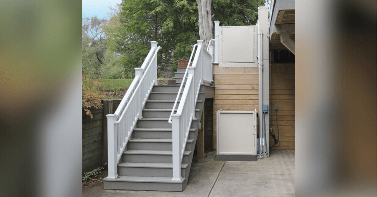 Outdoor Vertical Platform Lift