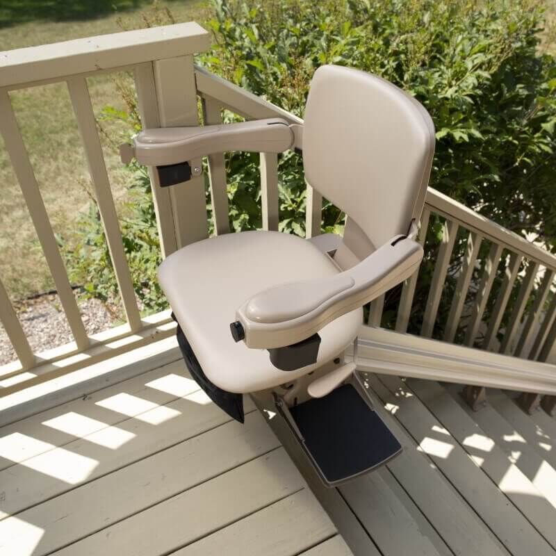 bruno-elite-straight-outdoor-stair-lift-7 Elite Straight Outdoor Stairlift